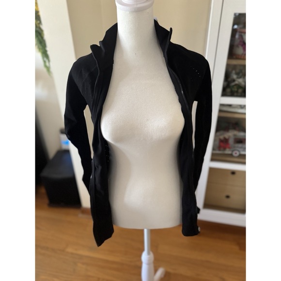 Workout Jacket Womens Small Black Delta Seamless Zip Up NWT Athleisure Yoga Gym - Picture 3 of 9